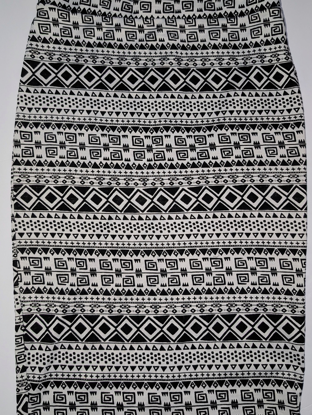 Black & White Geometric Pencil Skirt